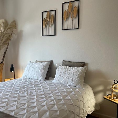Le 40 Apartment Саргемин Екстериор снимка